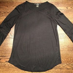 👩🏻WOMEN'S BLACK BELL SLEEVE TUNIC👩🏻